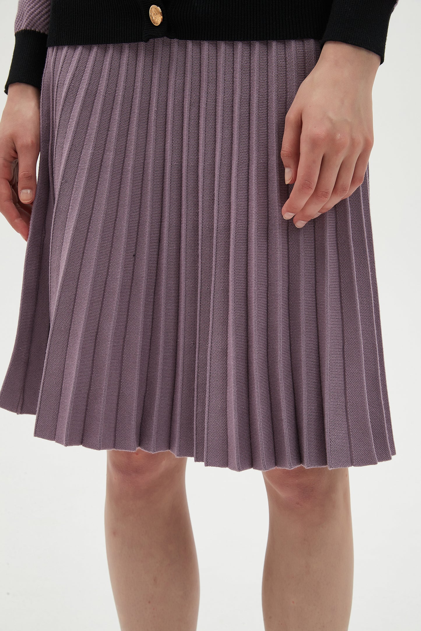 MM YEAR ROUND PLEATED - DUSTY LAVENDER