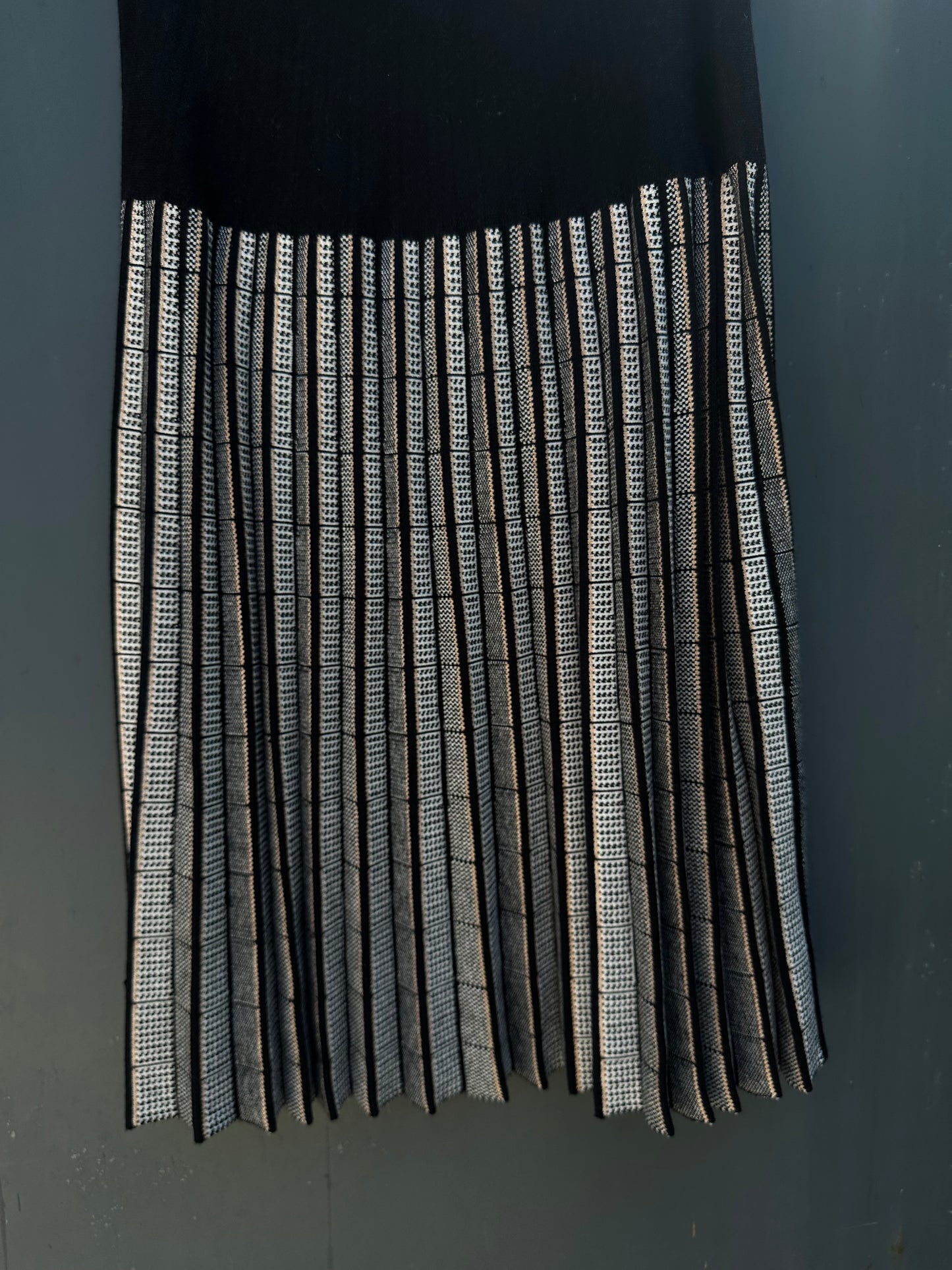 PLAID SWEATER JACKET + PLEATED SKIRT SET