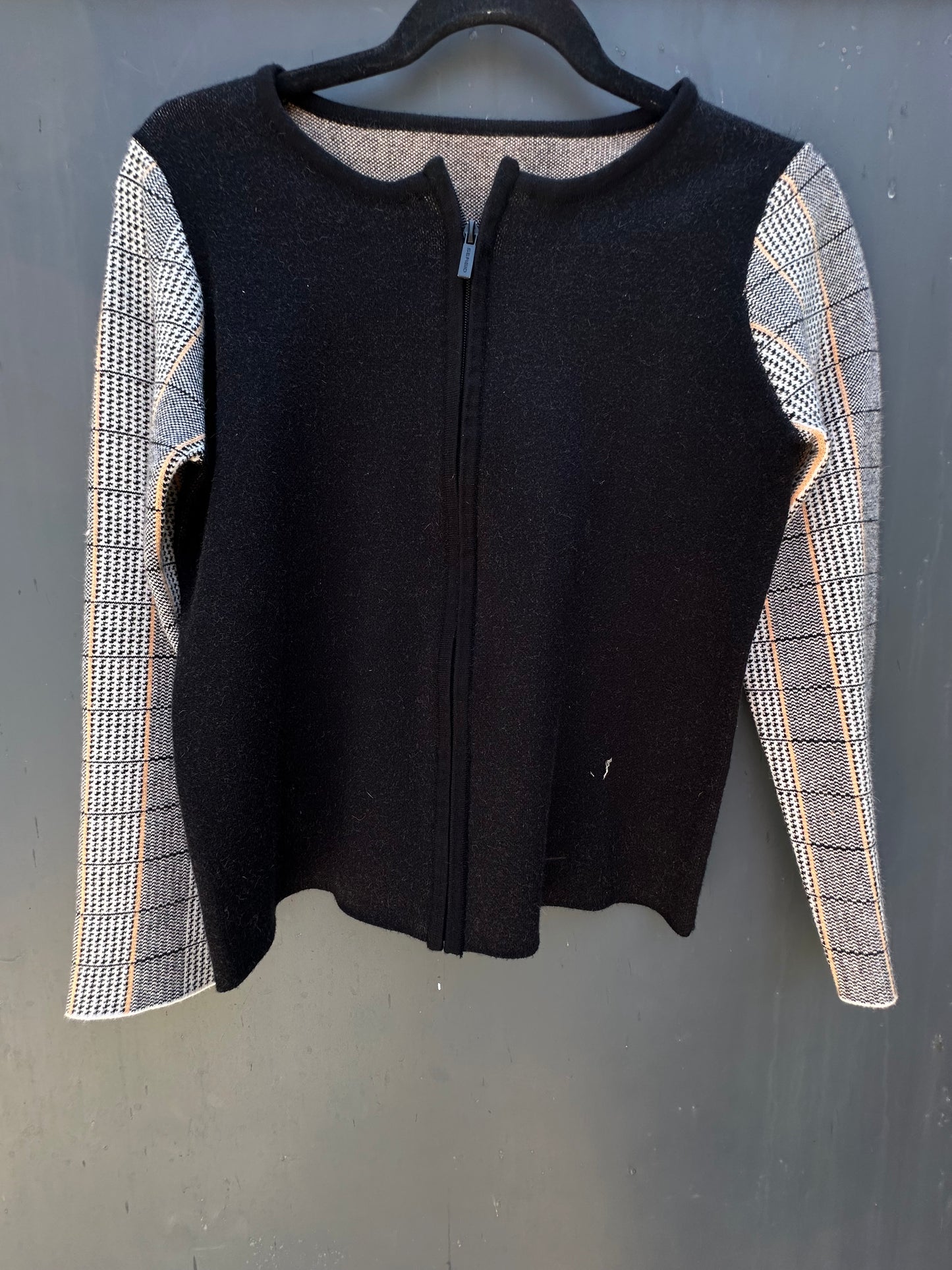 PLAID SWEATER JACKET + PLEATED SKIRT SET