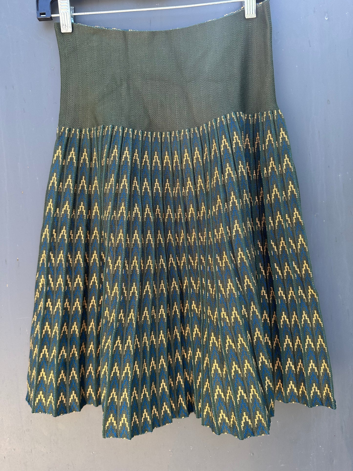 EMERALD AND GOLD PLEATED SKIRT