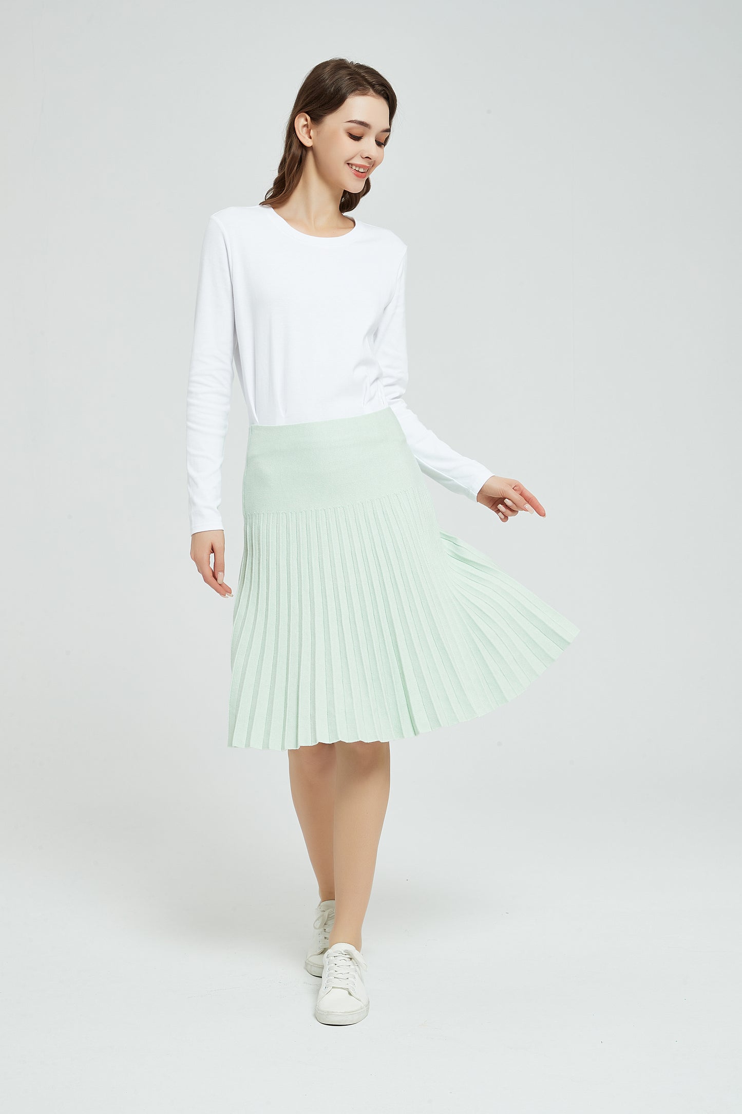 MM YEAR ROUND PLEATED - LIGHT MINT