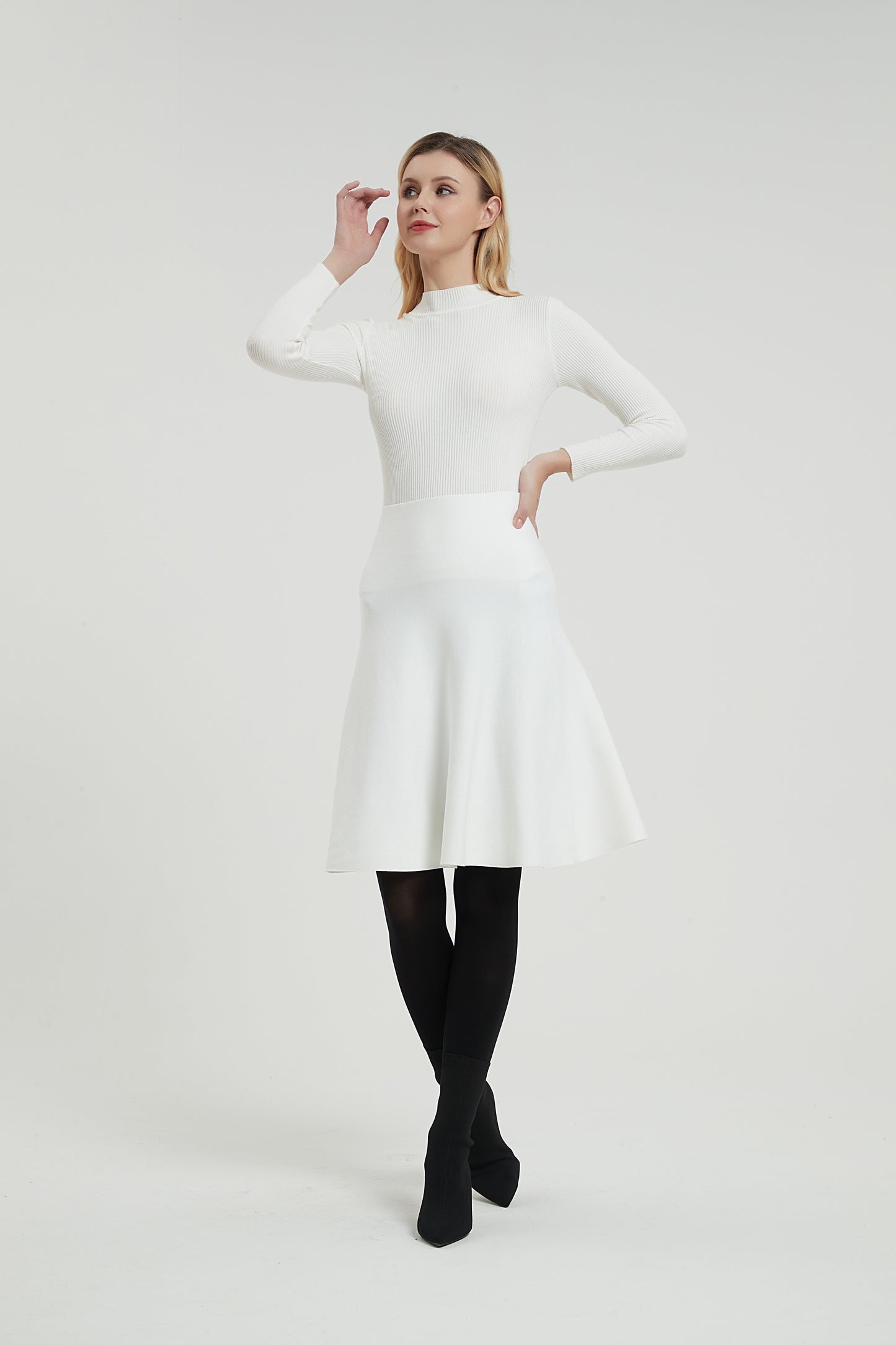 AMAZING MM SKIRT - YEAR ROUND CREAM