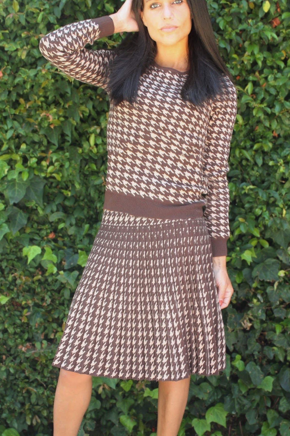 MM YEAR ROUND PLEATED - BROWN HOUNDSTOOTH