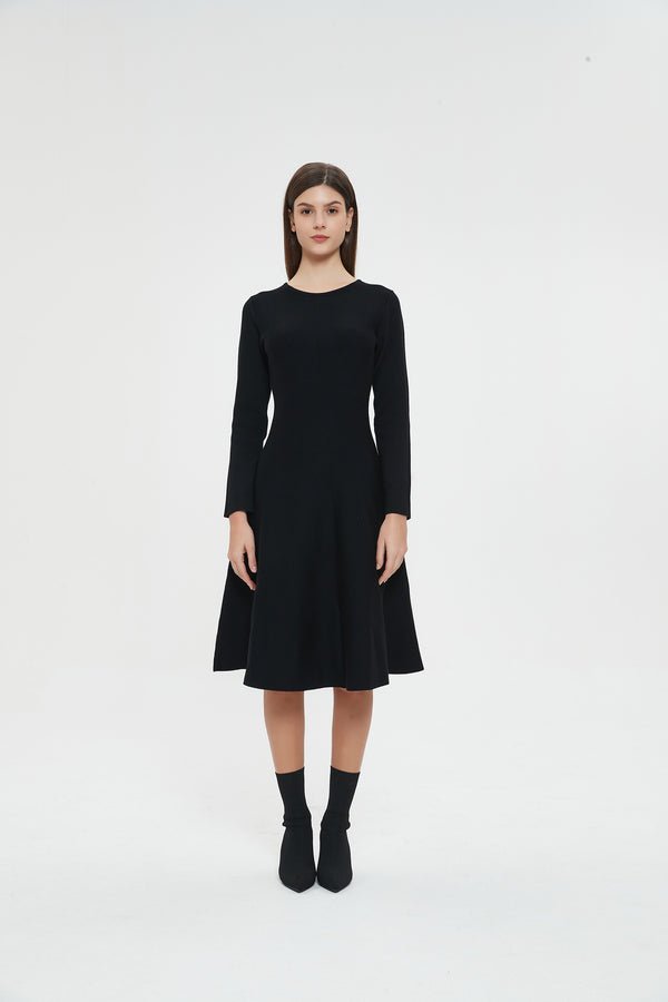 MM FIT AND FLARE DRESS - BLACK