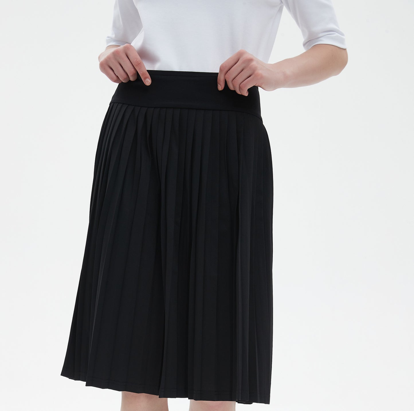 MM MINI PLEATS - BLACK