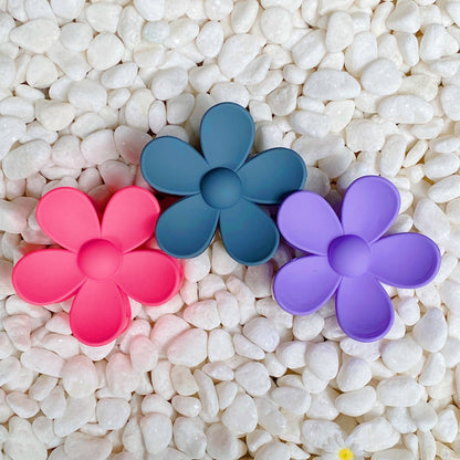Daisy Days Hair Claw Set: Blush Olive