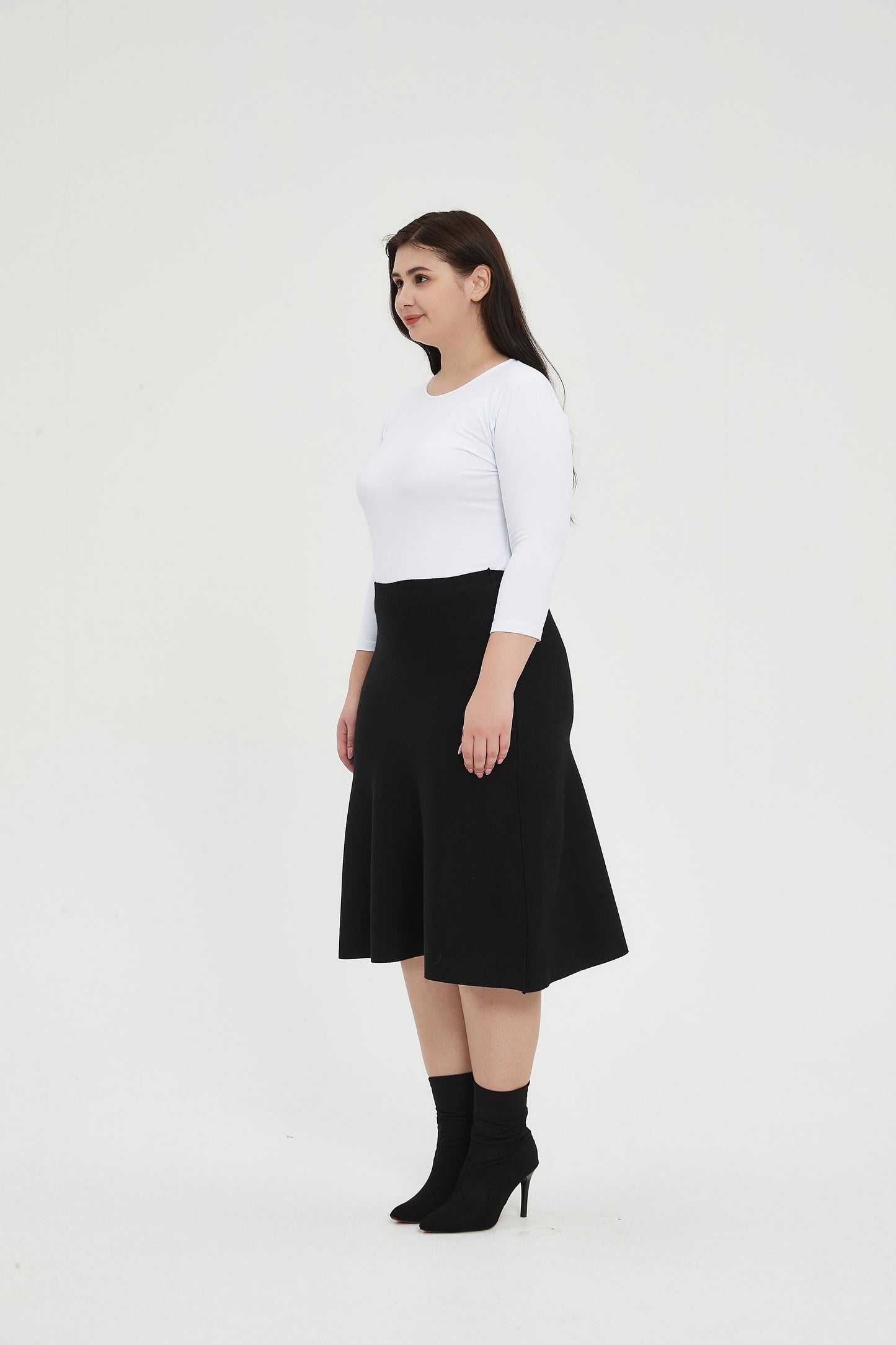 AMAZING MM SKIRT - YEAR ROUND BLACK