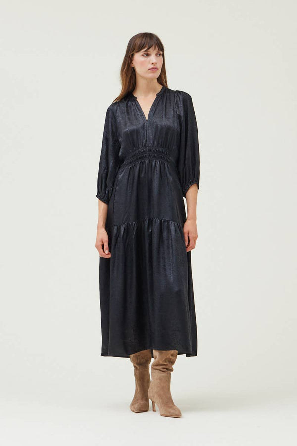 EASY DRESS WITH SHIMMER