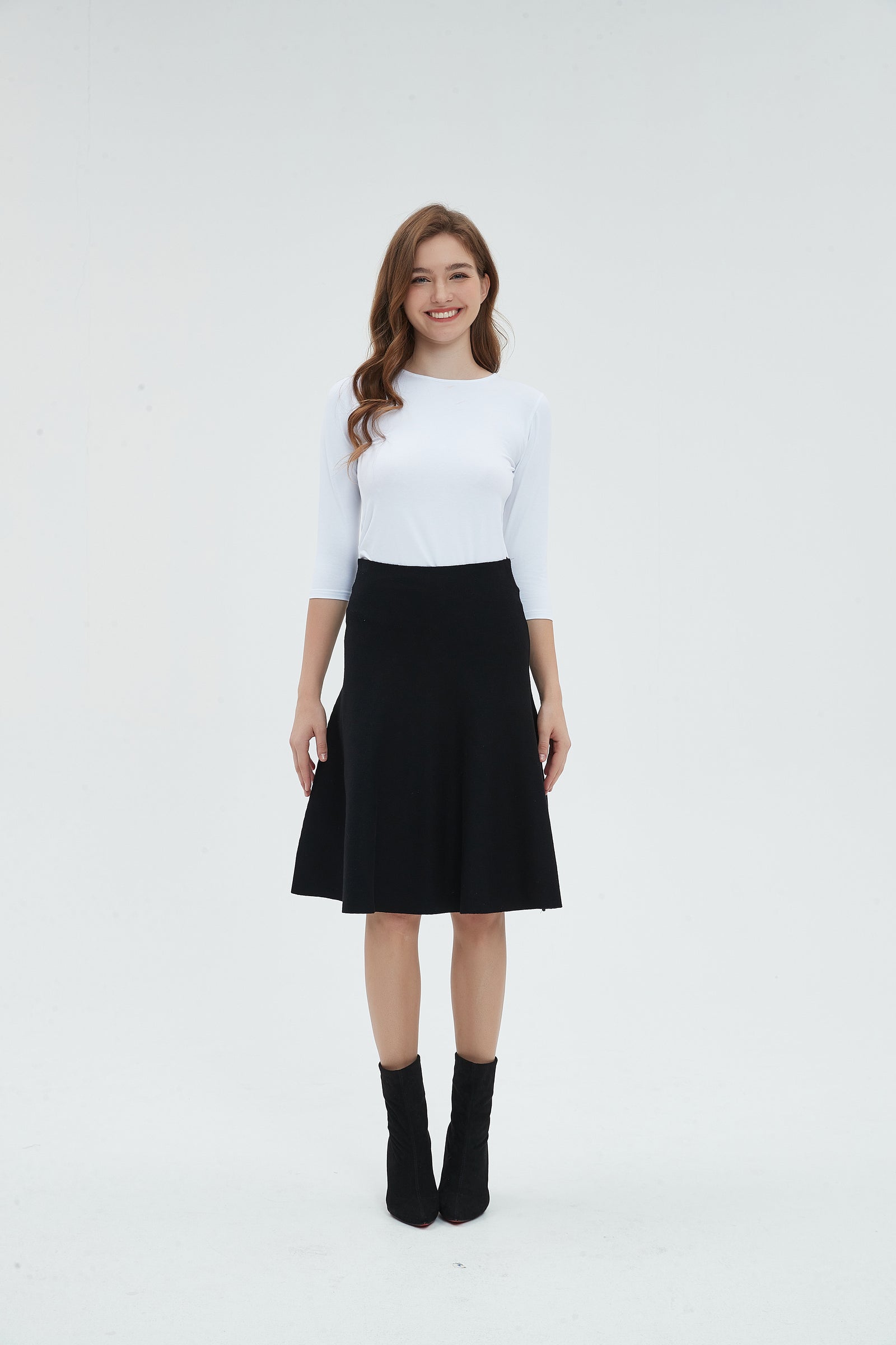 AMAZING MM SKIRT - YEAR ROUND BLACK
