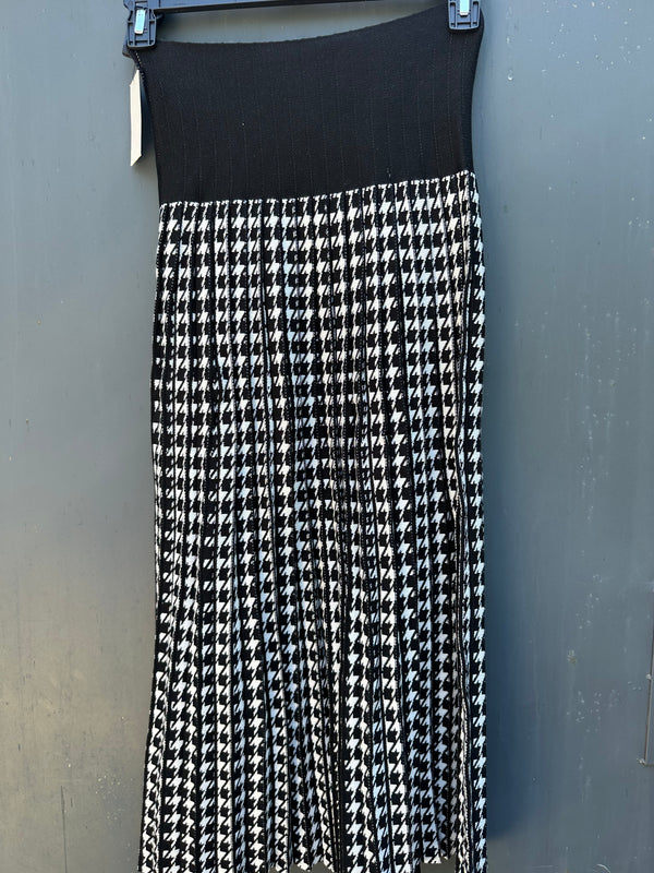 HOUNDSTOOTH KNIT MAXI