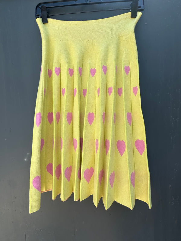 HEARTS PLEATED SKIRT