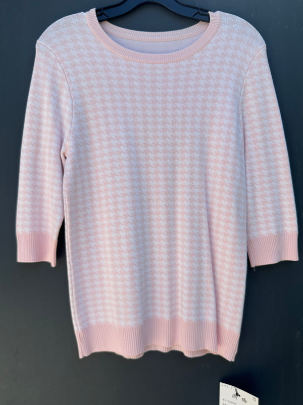 LIGHTWEIGHT KNIT HOUNDSTOOTH TOPS