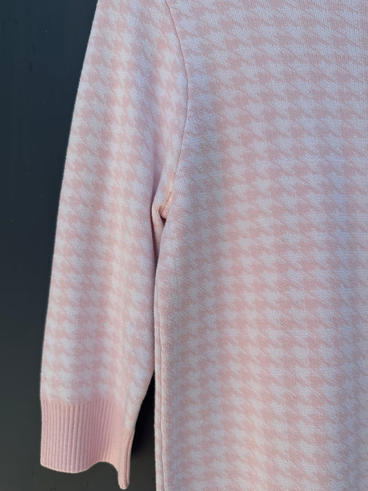 LIGHTWEIGHT KNIT HOUNDSTOOTH TOPS