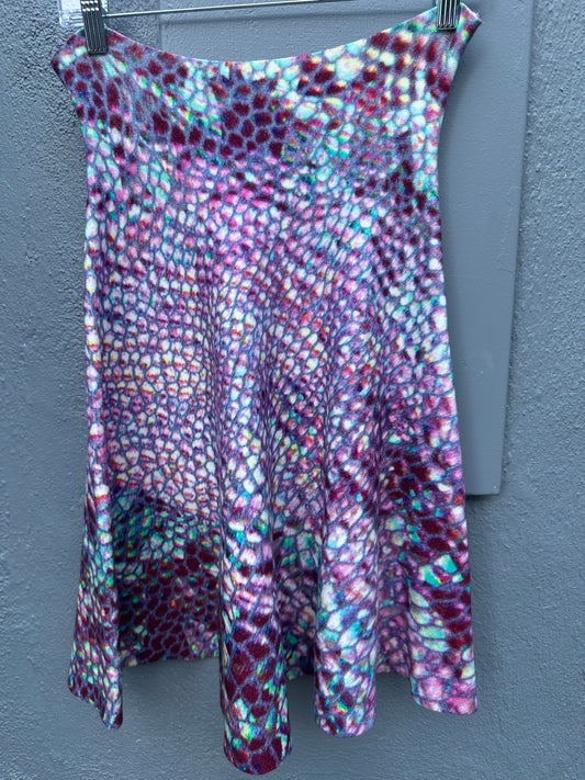 YR RND SNAKE SKIN PRINT