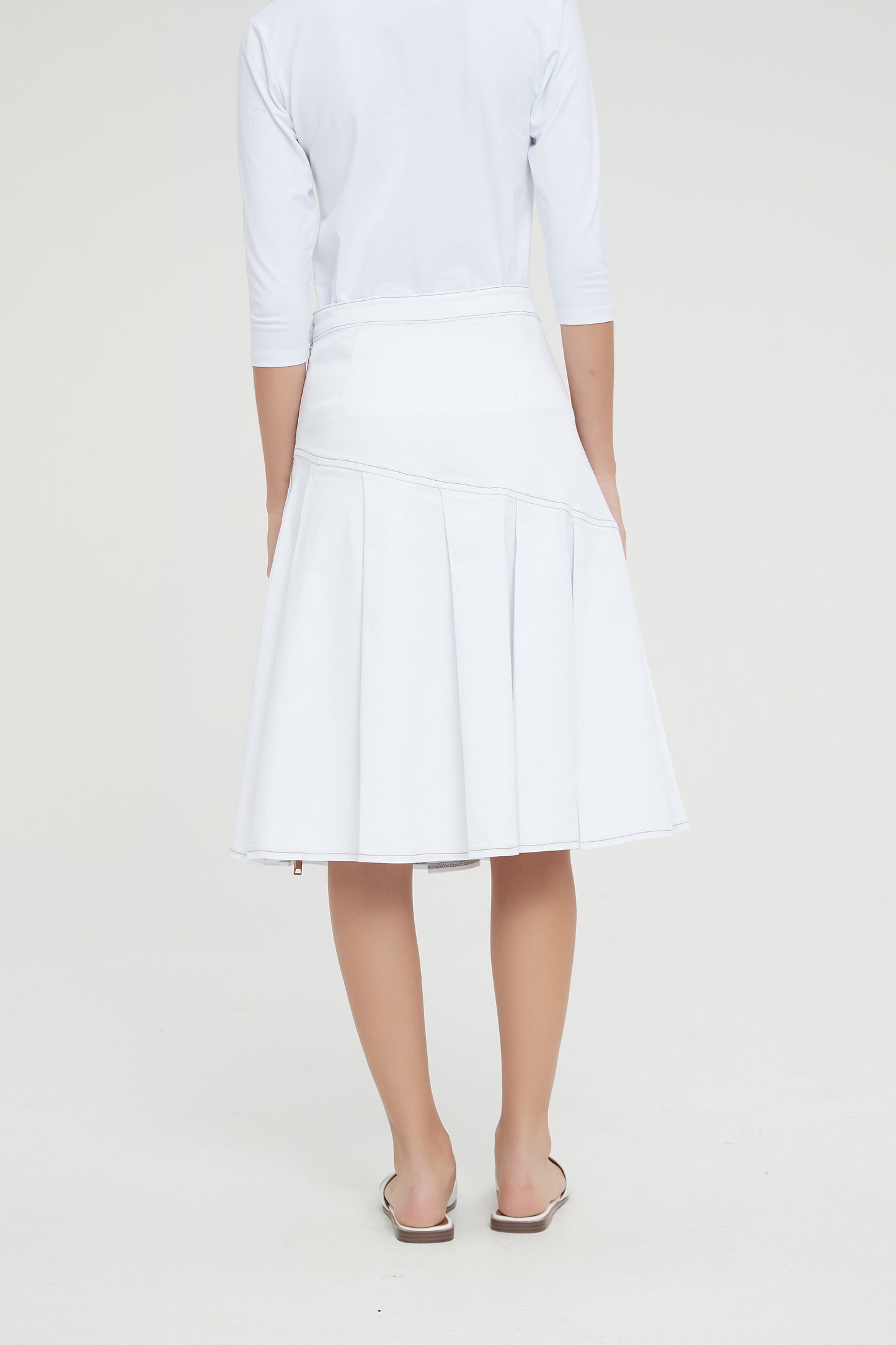 HALF PLEAT JEAN SKIRT byMM - WHITE DENIM