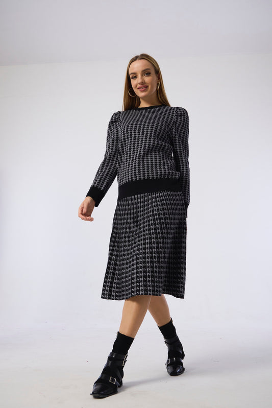 MM FLAT PLEATED - Black Grey Houndstooth